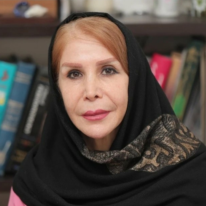 دکتر دندانپزشک فرزانه فرخ نژاد